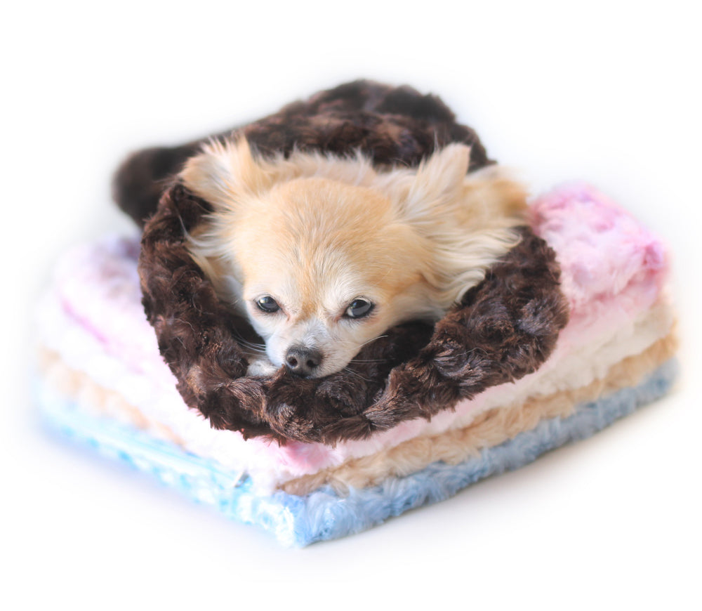 snuggle, pup, sleeping, bag, blanket, dog, doggie, hello, baby, puppy, teacup, tiny, small, luxury, pet, warm, zipper, rosebud, puppies, plush, mat, handcrafted, handmade, made in usa, usa, dreamy, doggy, cuddly, comfy, comfort, blue, pink, cream, tan, chocolate, 